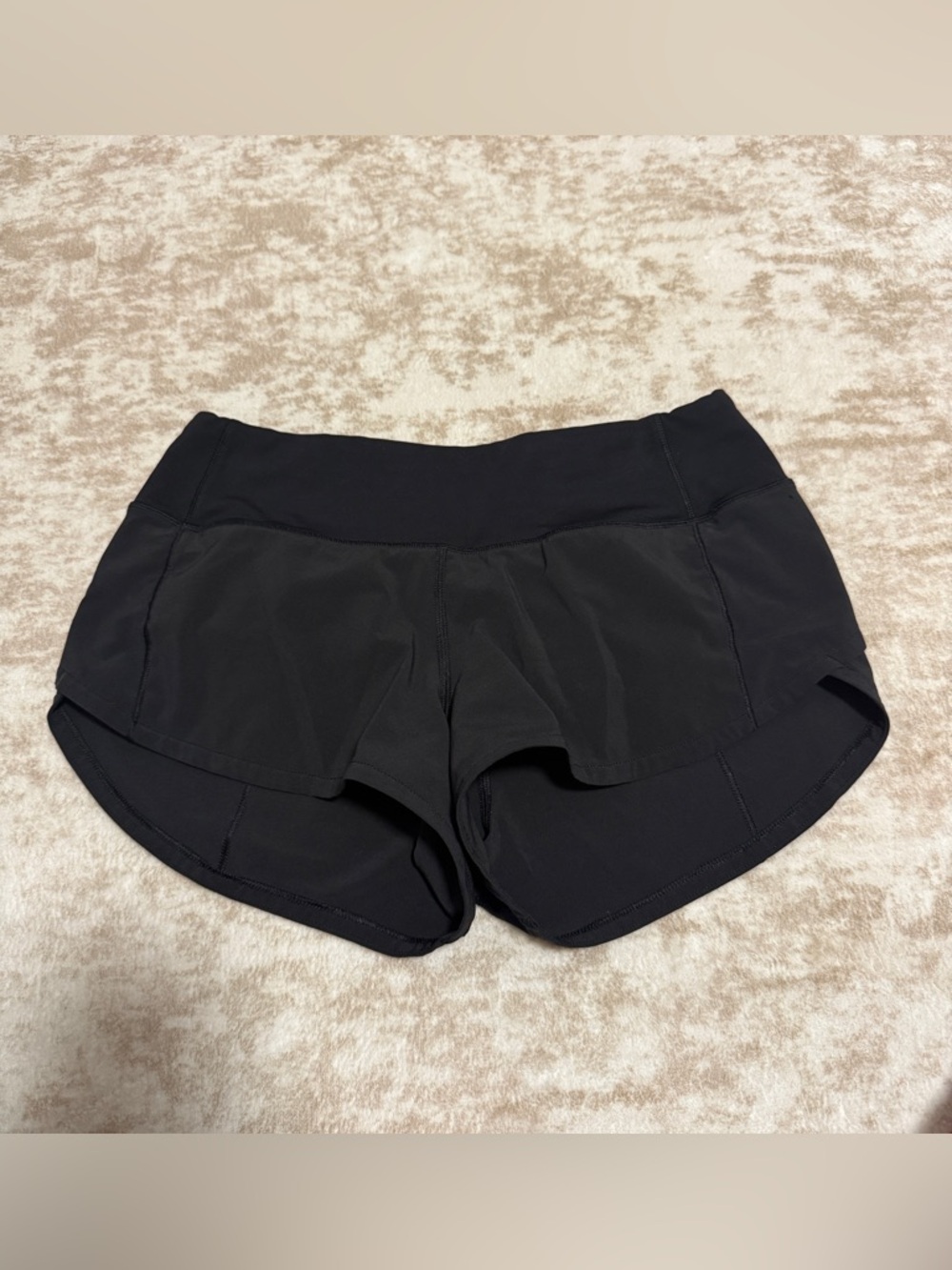 Lululemon Speed Up Shorts 2.5” Low Rise Black Size 2